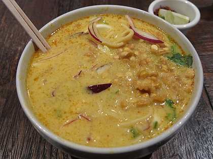 Ohn No Khao Swè